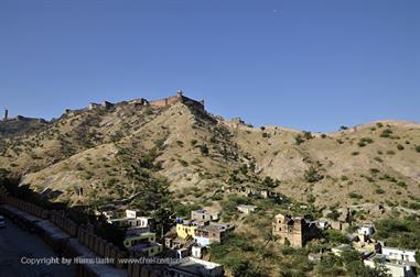 04 Fort_Amber_and Elephants,_Jaipur_DSC5080_b_H600